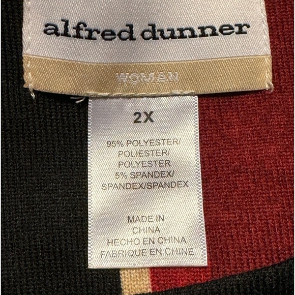 Alfred Dunner Woman Park Place Top 2X - Picture 6 of 8